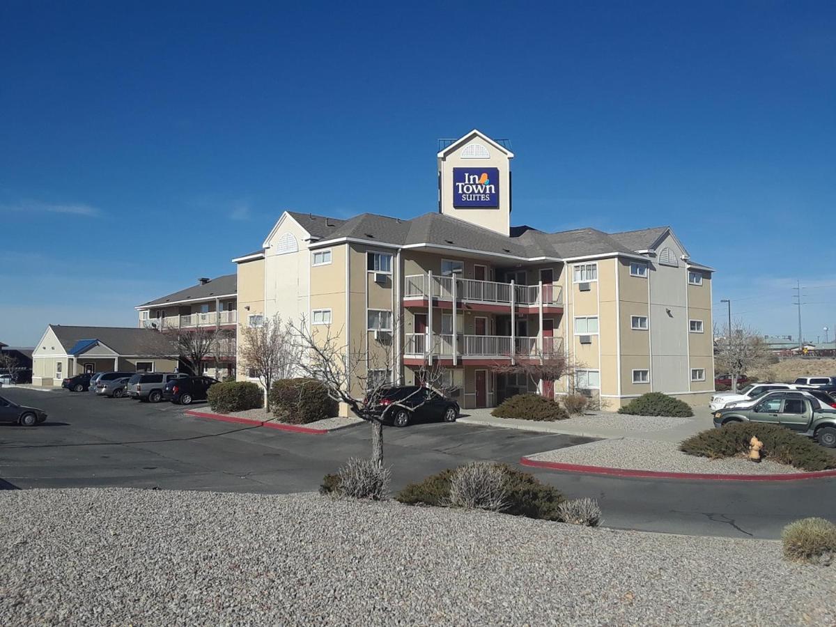 Intown Suites Extended Stay Albuquerque Nm Exterior foto